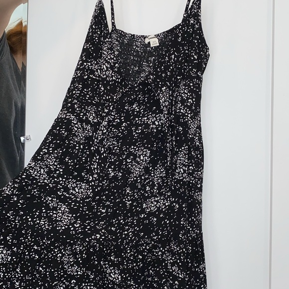 Mini dress from garage very good condition - Picture 3 of 5